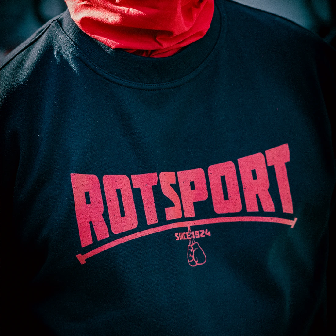 RSS-PF_RotsportCrewneck_02